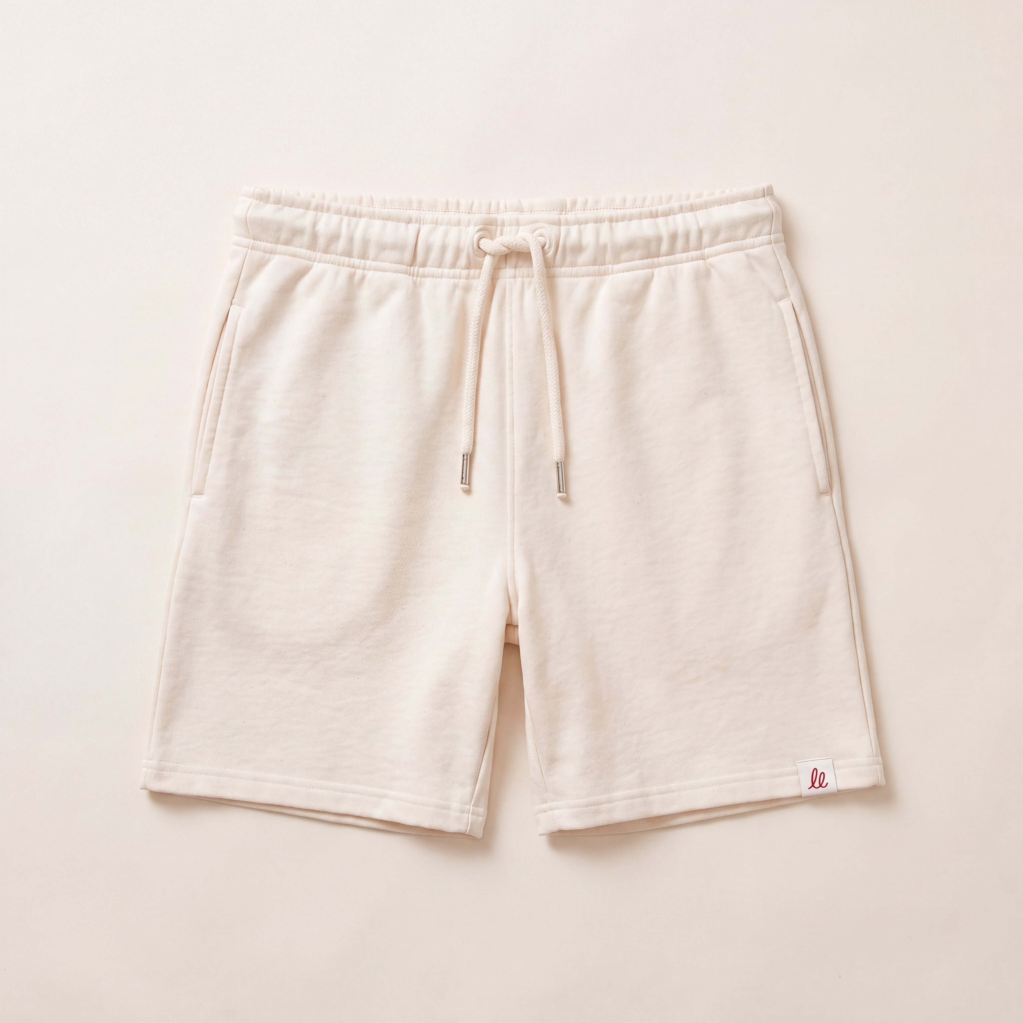 Sweat-Shorts – Packshot Front (off-white)