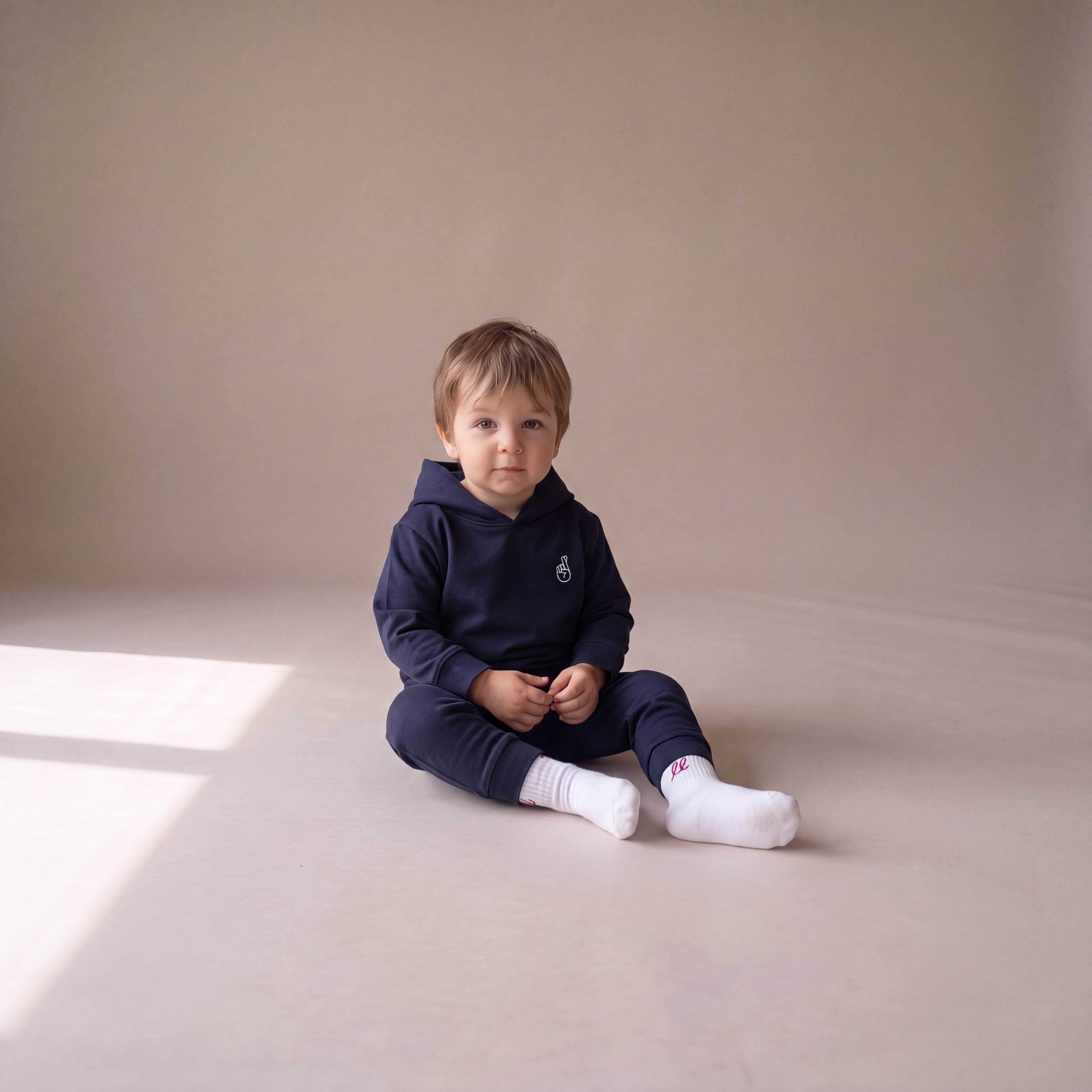 Local Troublemaker – Hoodie – Navy