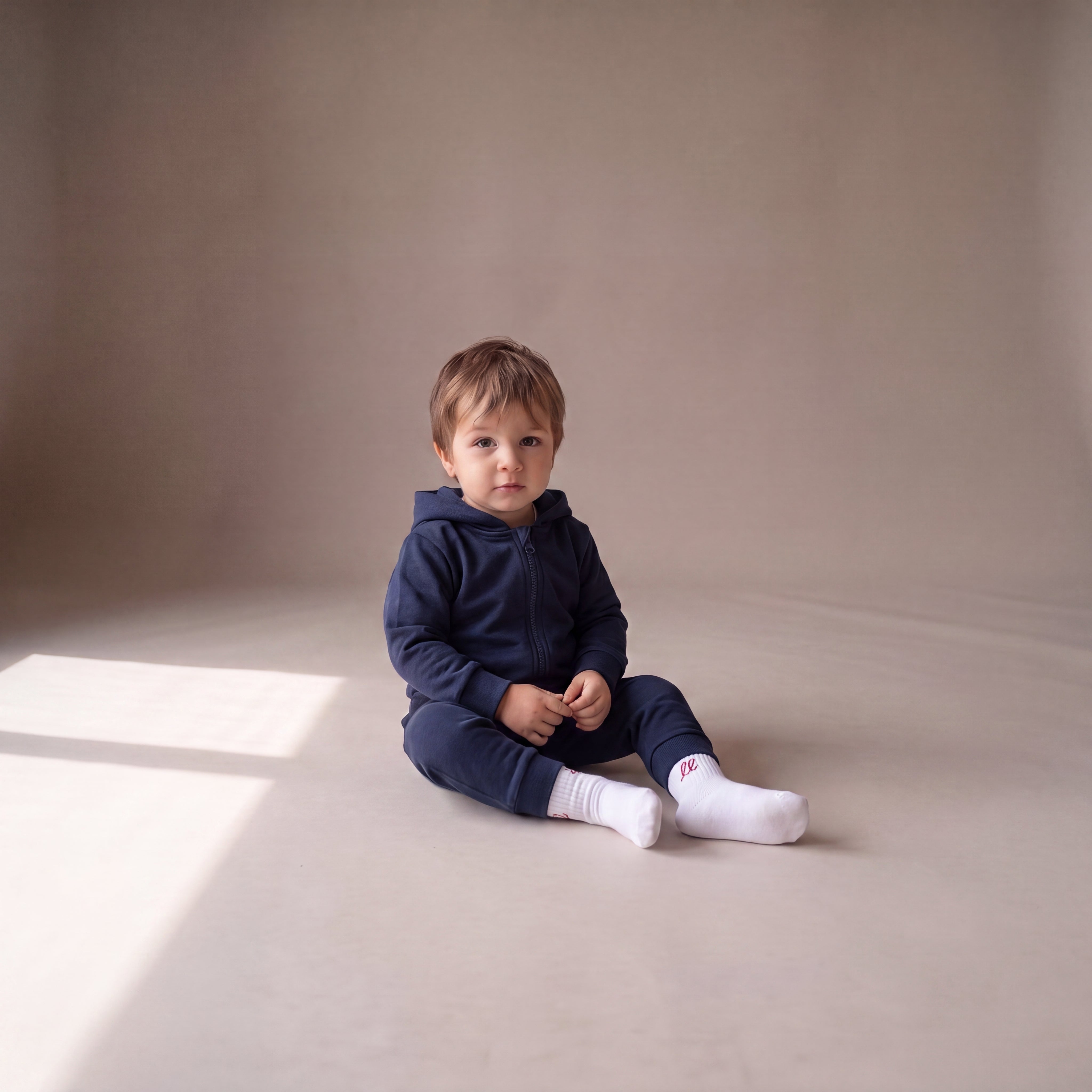 RULES? NAH. I'M LITTLE & LOVED. – Zip-Hoodie – Navy