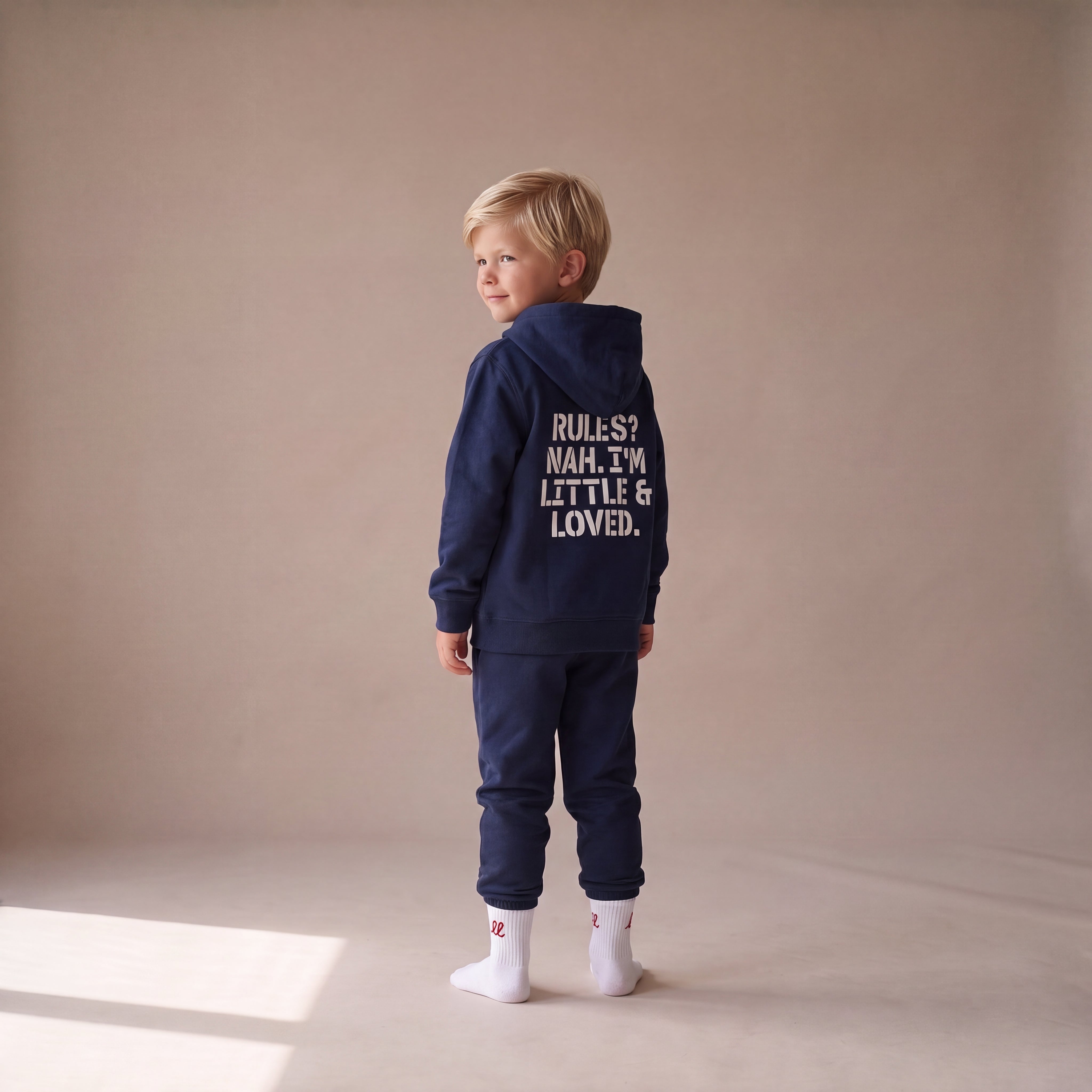 RULES? NAH. I'M LITTLE & LOVED. – Zip-Hoodie – Navy