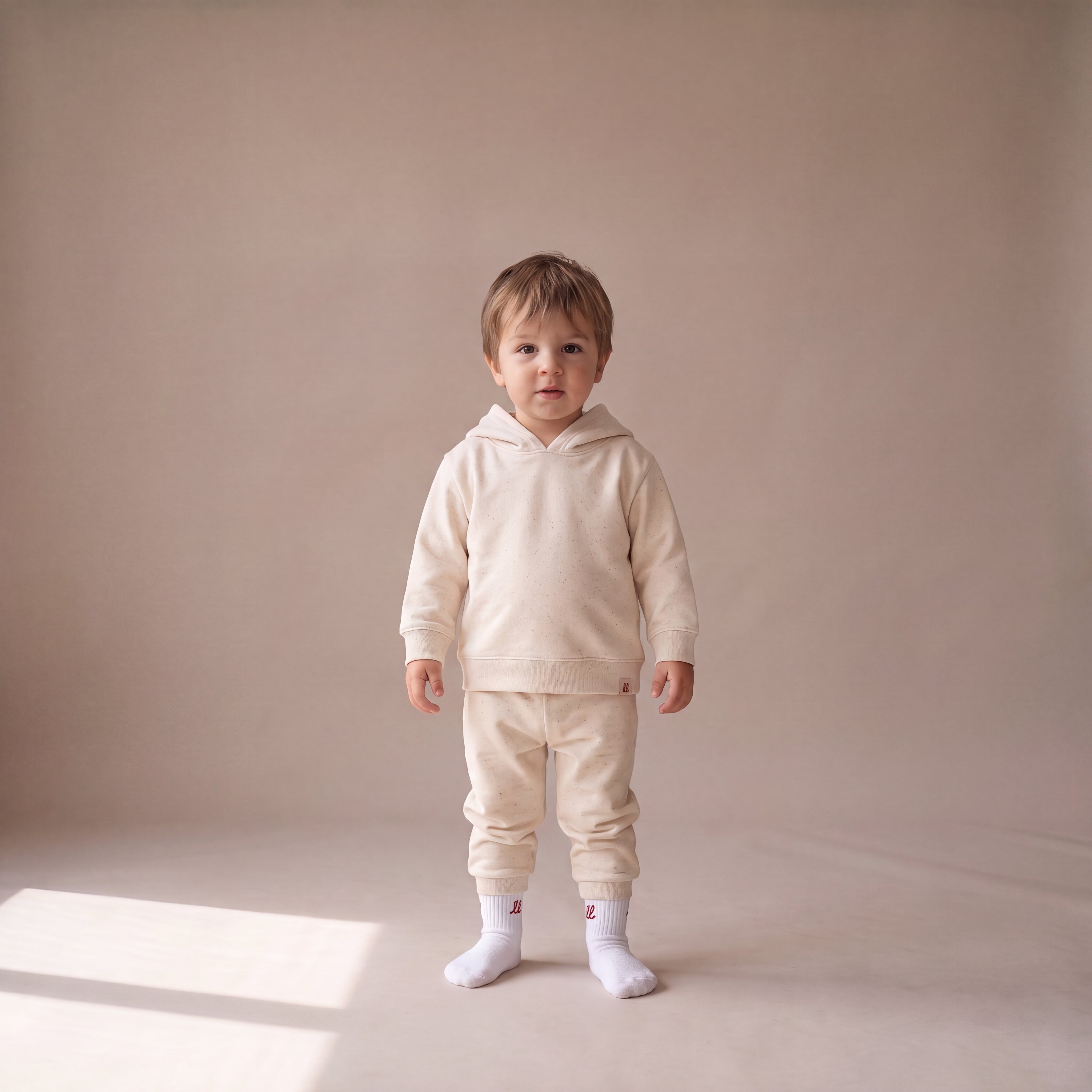 NO BORING KIDS ALLOWED HERE. – Hoodie – getragen (Baby)