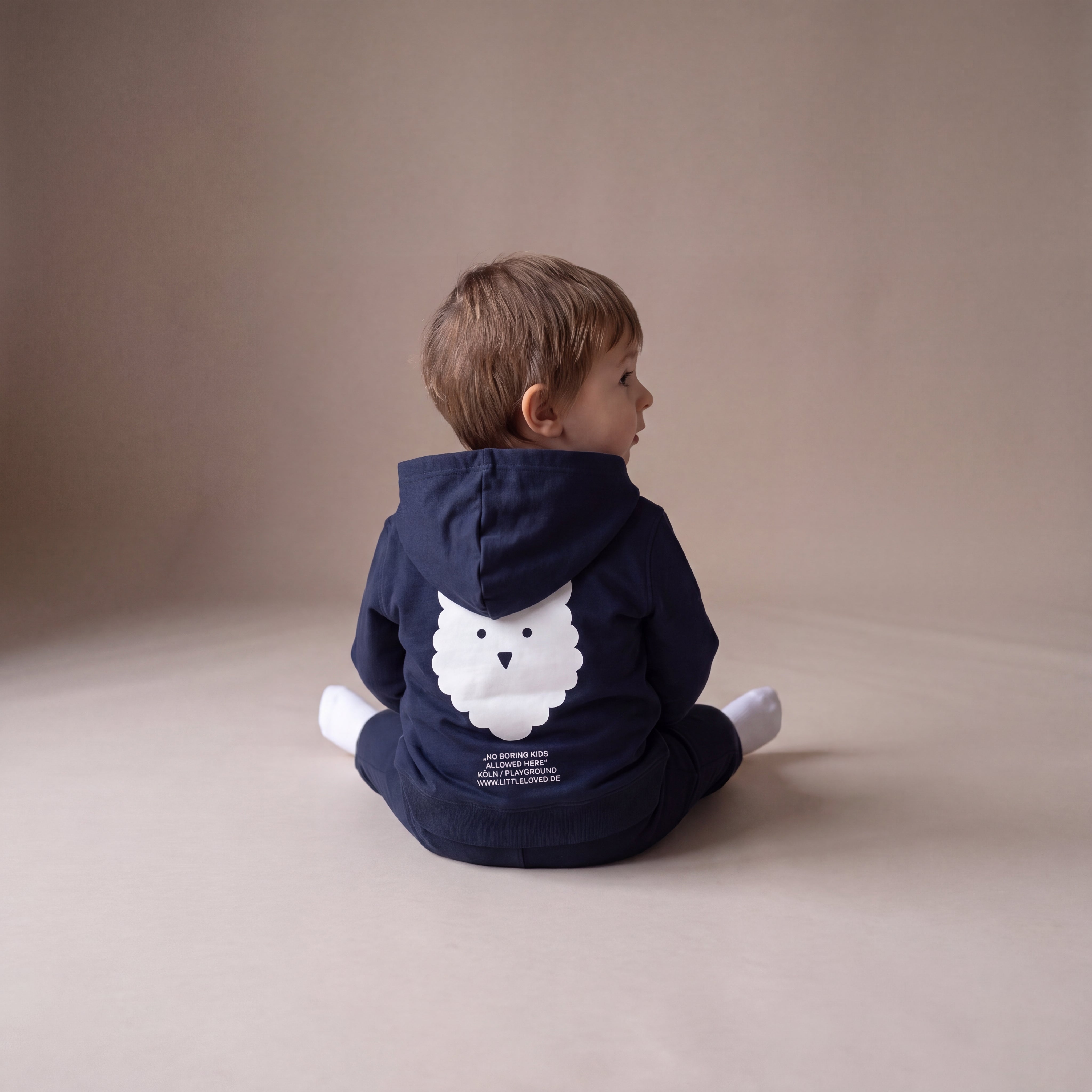 NO BORING KIDS ALLOWED HERE. – Hoodie – Navy