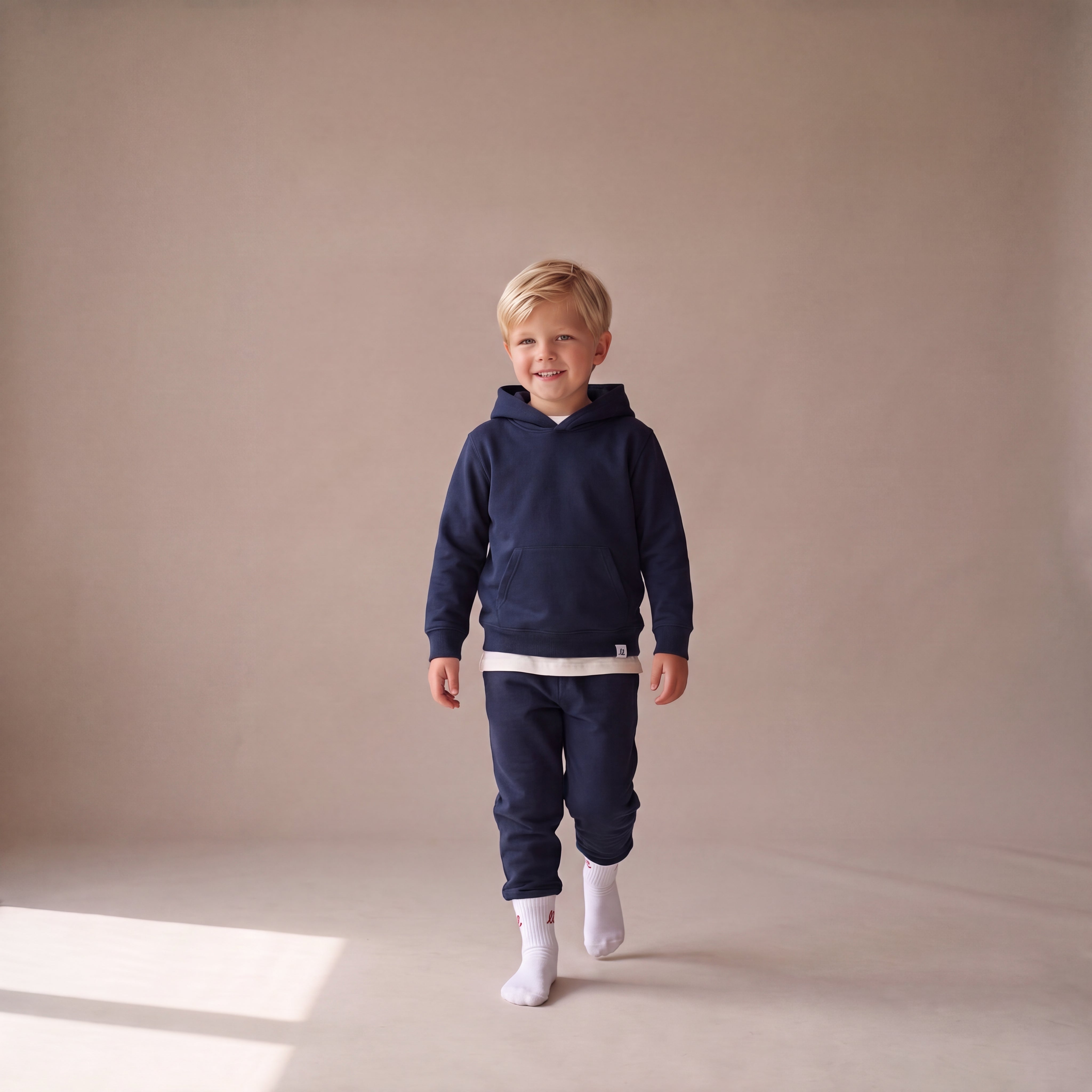NO BORING KIDS ALLOWED HERE. – Hoodie – Navy