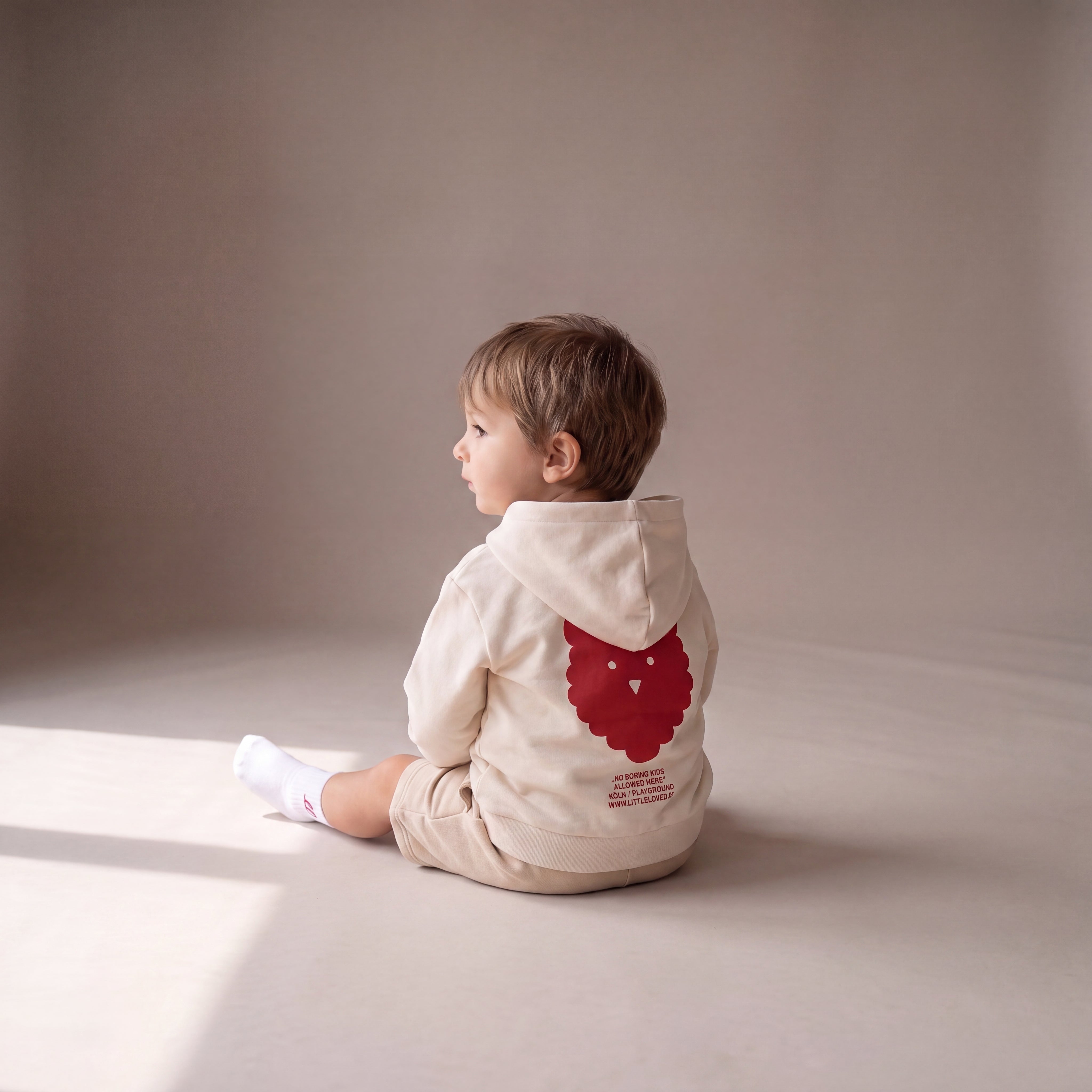 NO BORING KIDS ALLOWED HERE. – Zip-Hoodie – getragen (Baby)