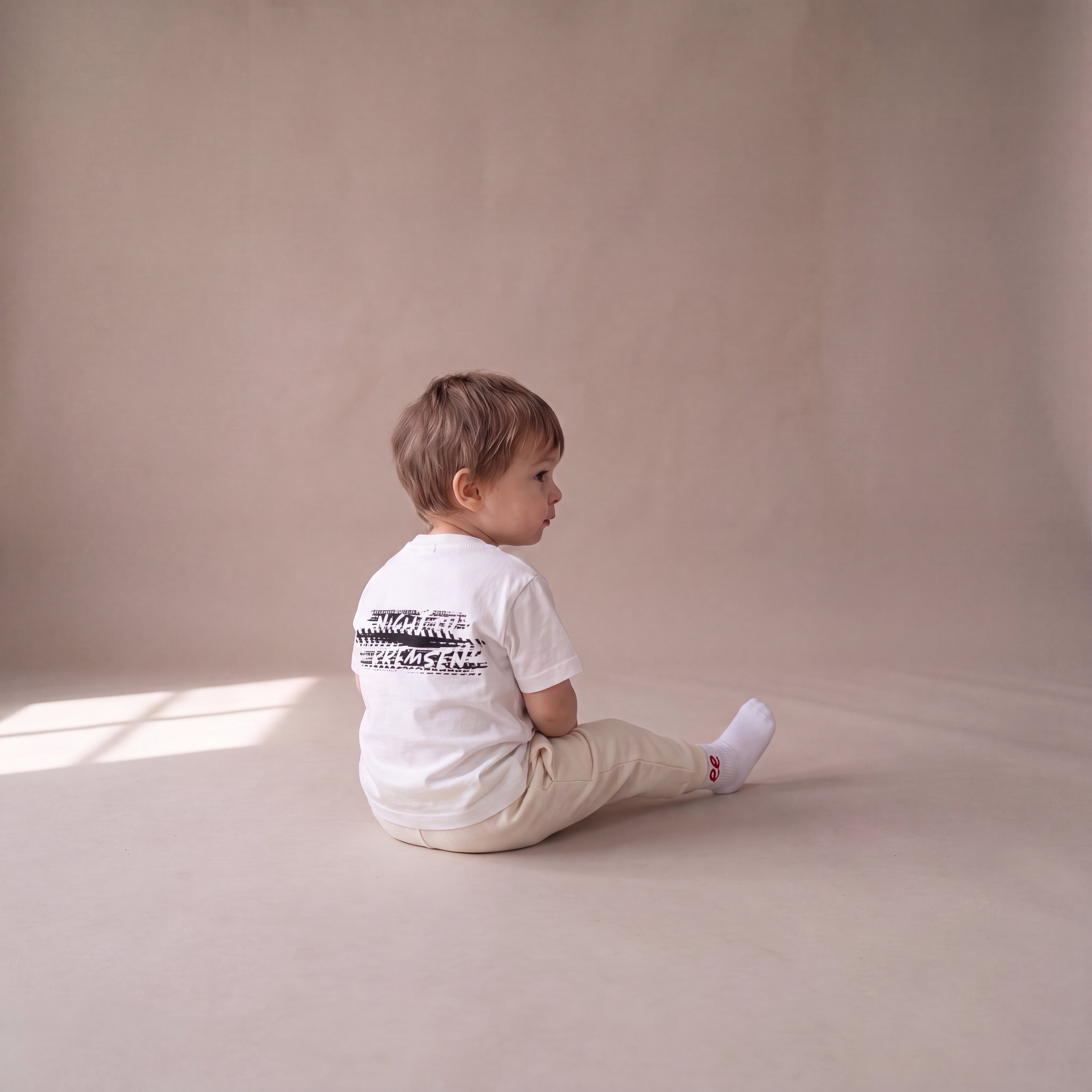 Nicht zu bremsen – Set mit Off-White-Jogginghose (Baby)