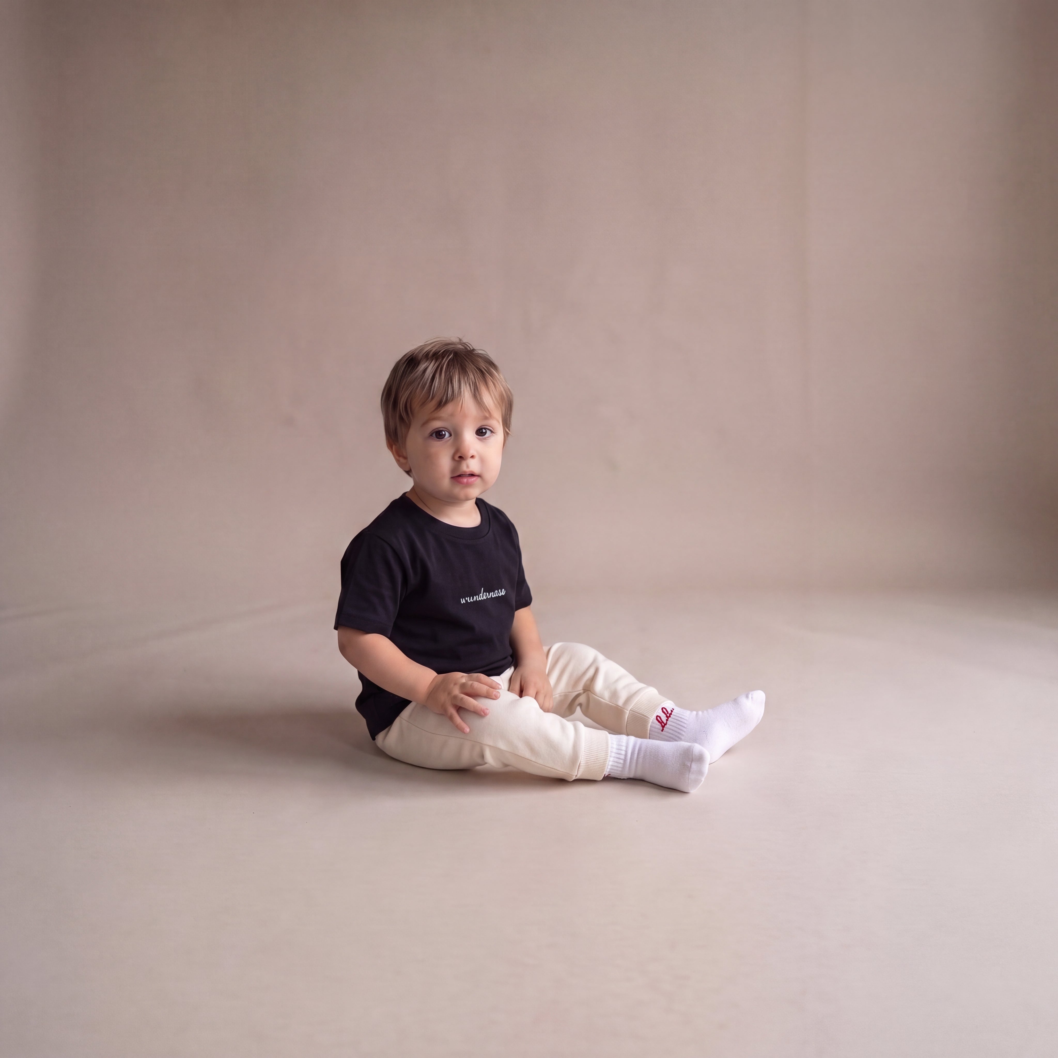 Wundernase – Set mit Off-White-Jogginghose (Baby)
