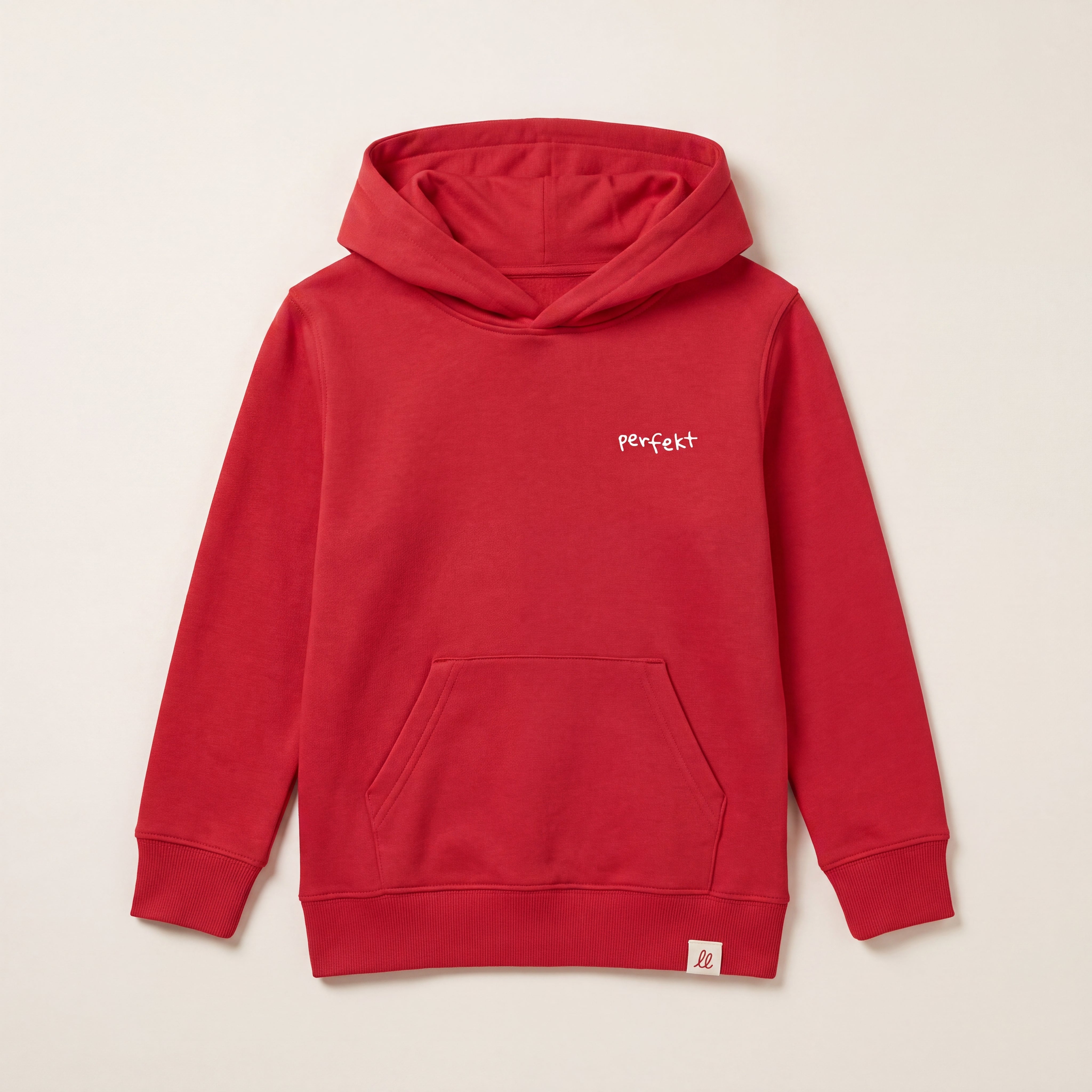Perfekt, so wie du bist – Hoodie – Packshot Front (rot)