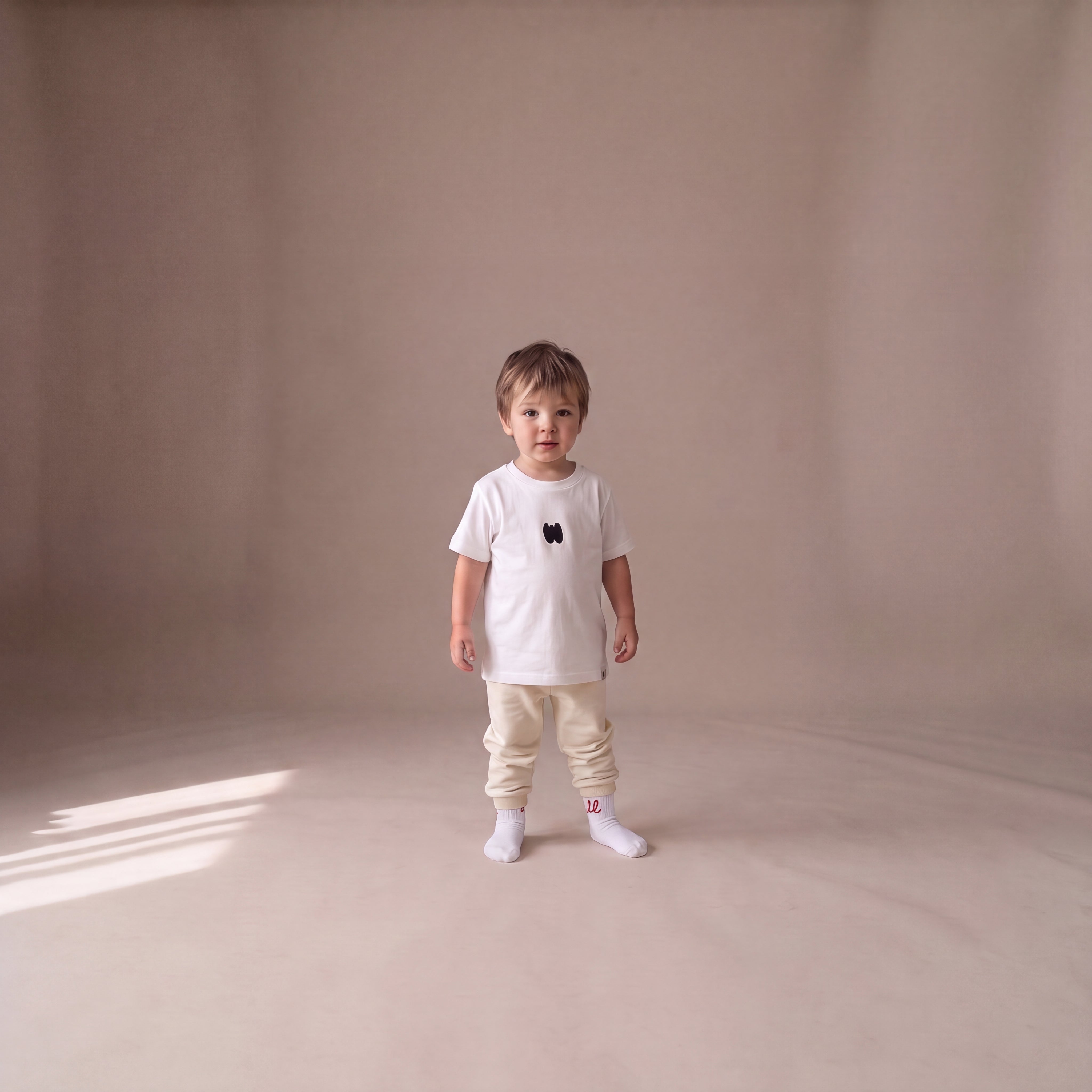 Voller Wunder – Set mit Off-White-Jogginghose (Baby)