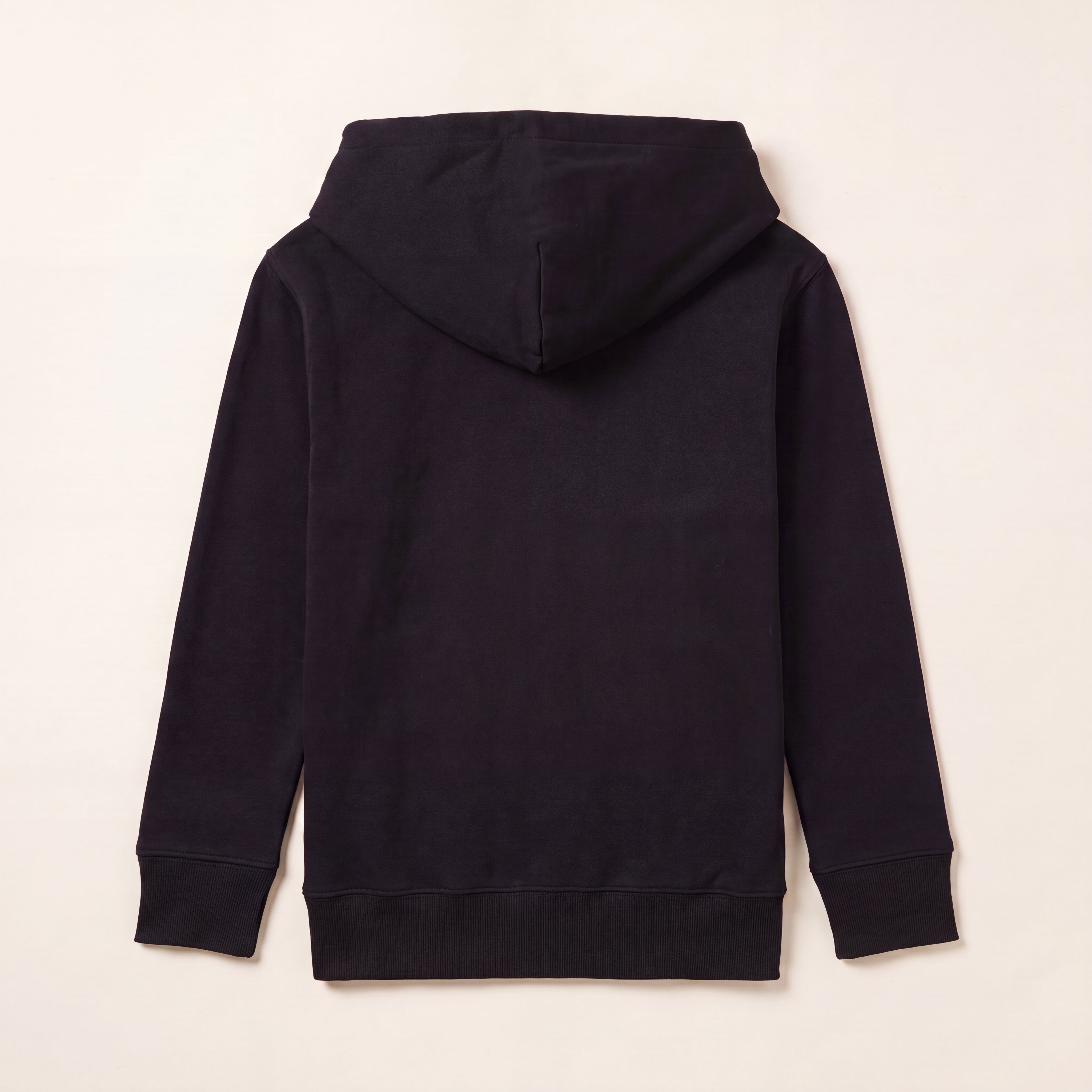 Blank – Hoodie – Rücken (schwarz)