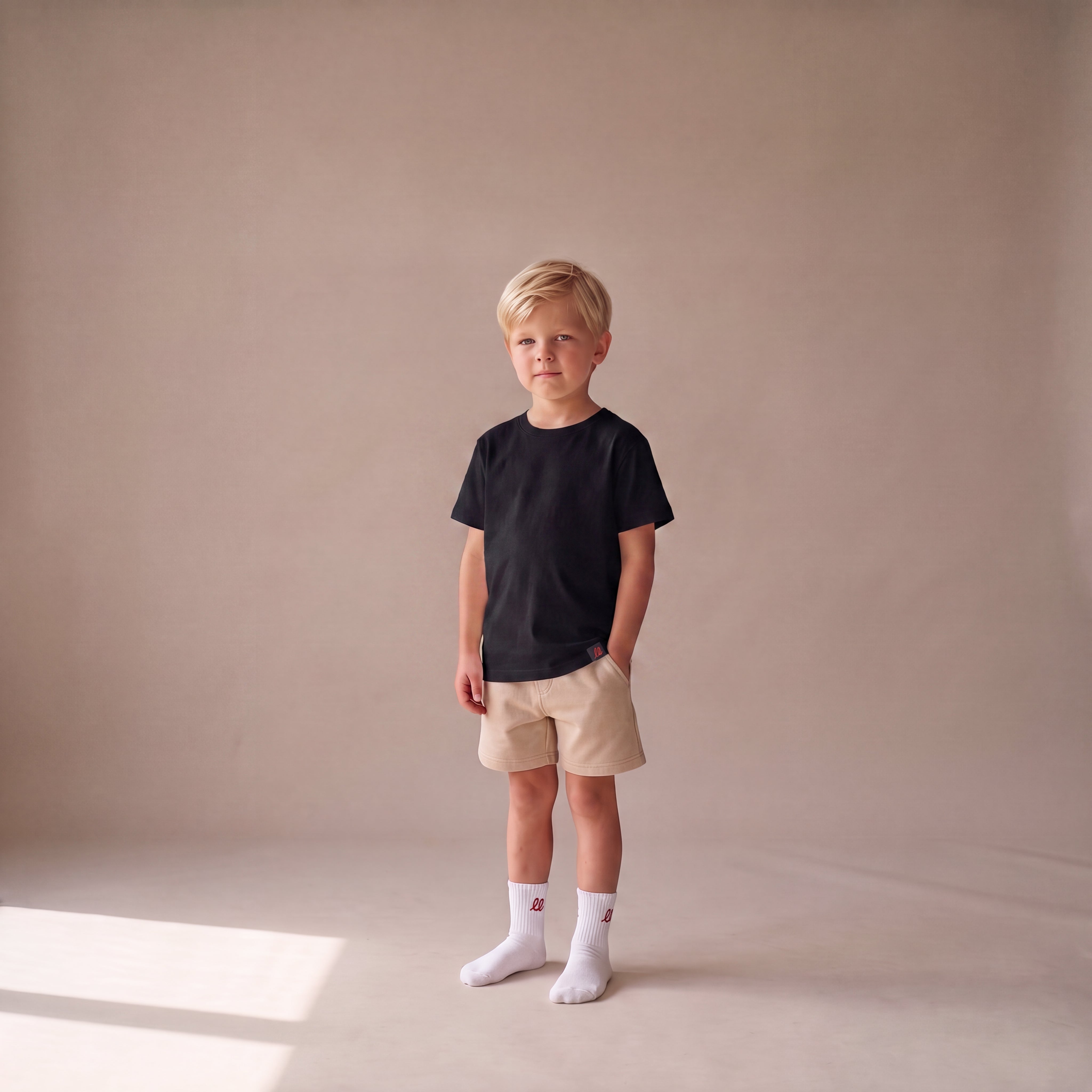 Blank – T-Shirt – getragen (schwarz, Junge)