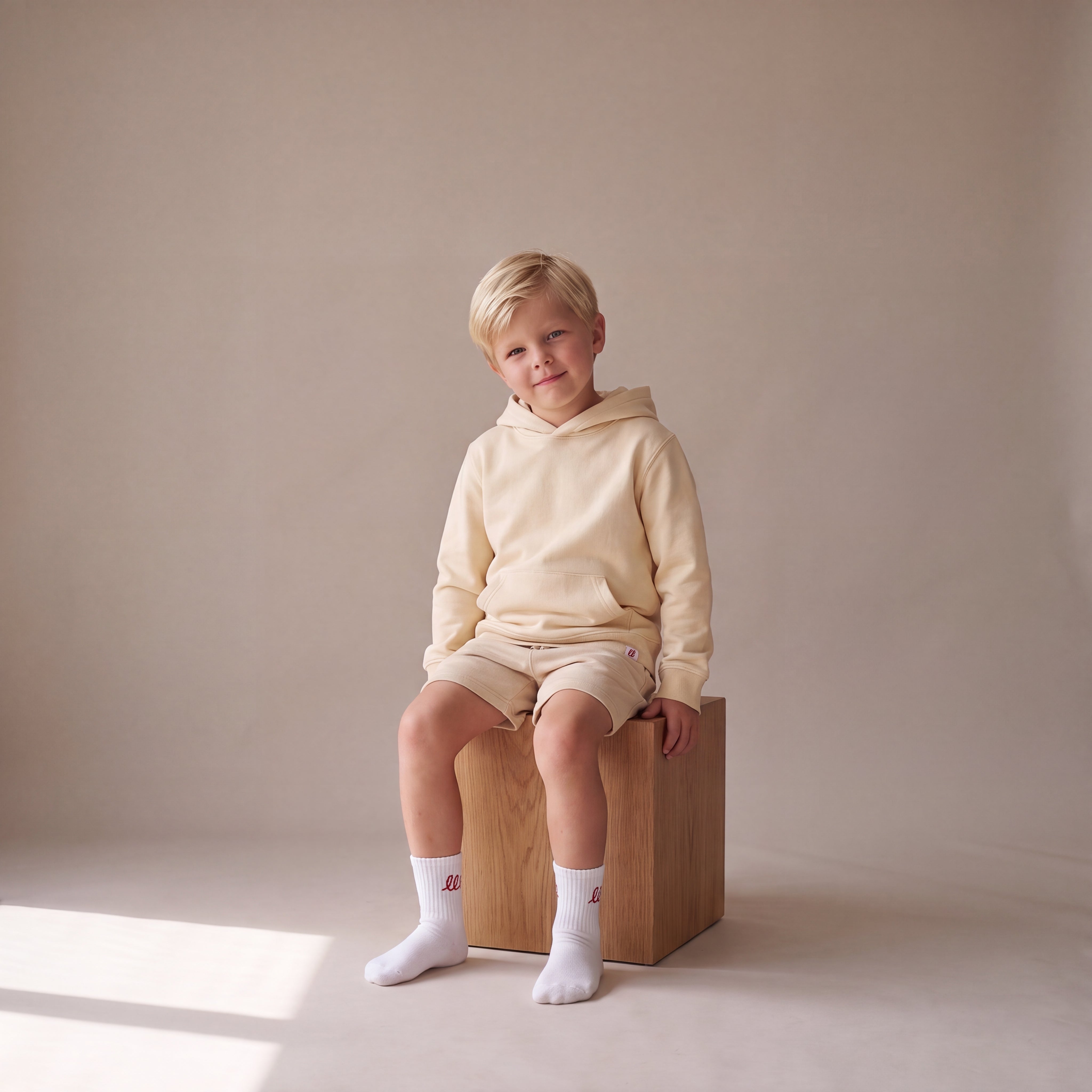 RULES? NAH. I'M LITTLE & LOVED. – Hoodie – getragen (Kind)