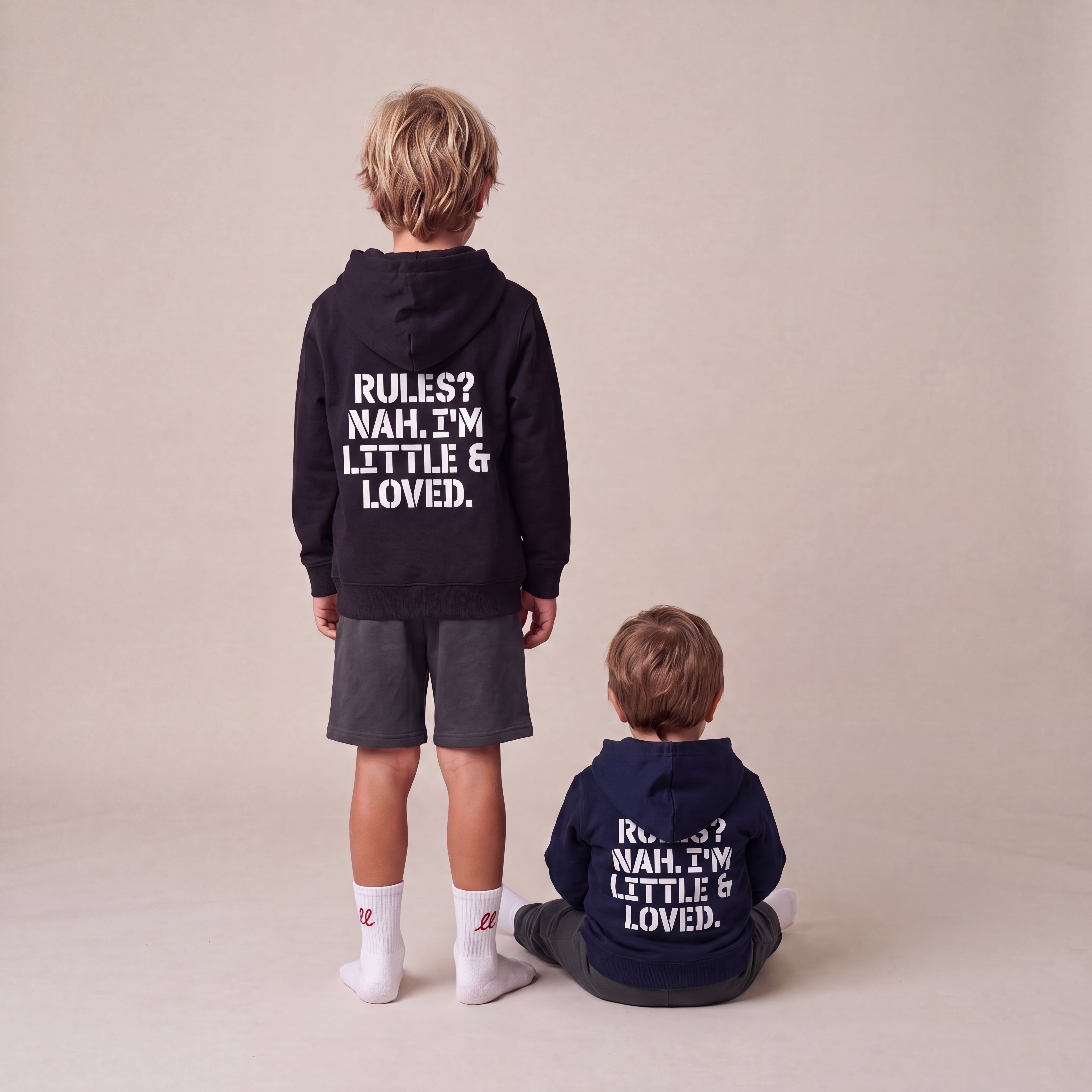 RULES? NAH. I'M LITTLE & LOVED. – Zip-Hoodie – Navy