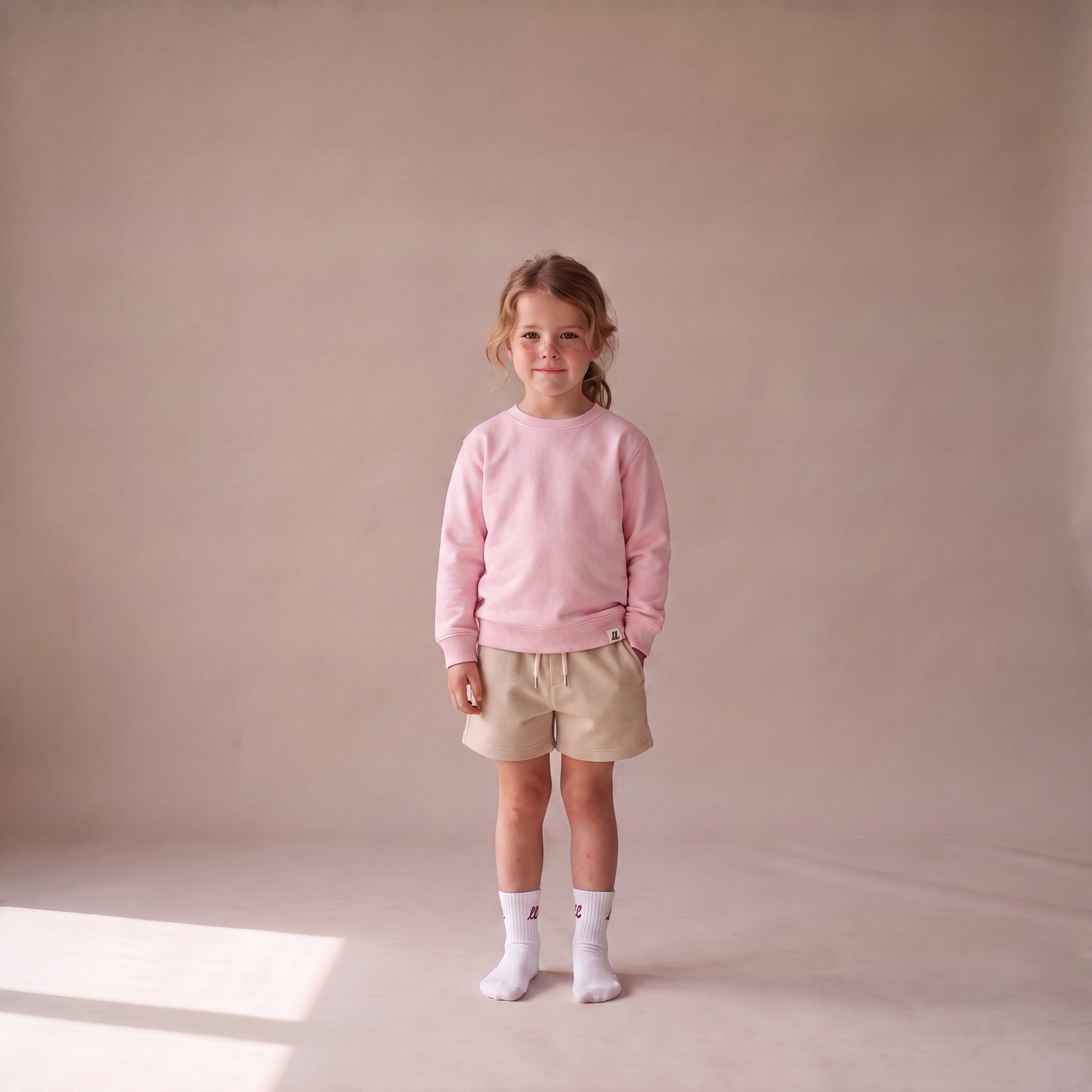 NO BORING KIDS ALLOWED HERE. – Sweatshirt – getragen (Kind)