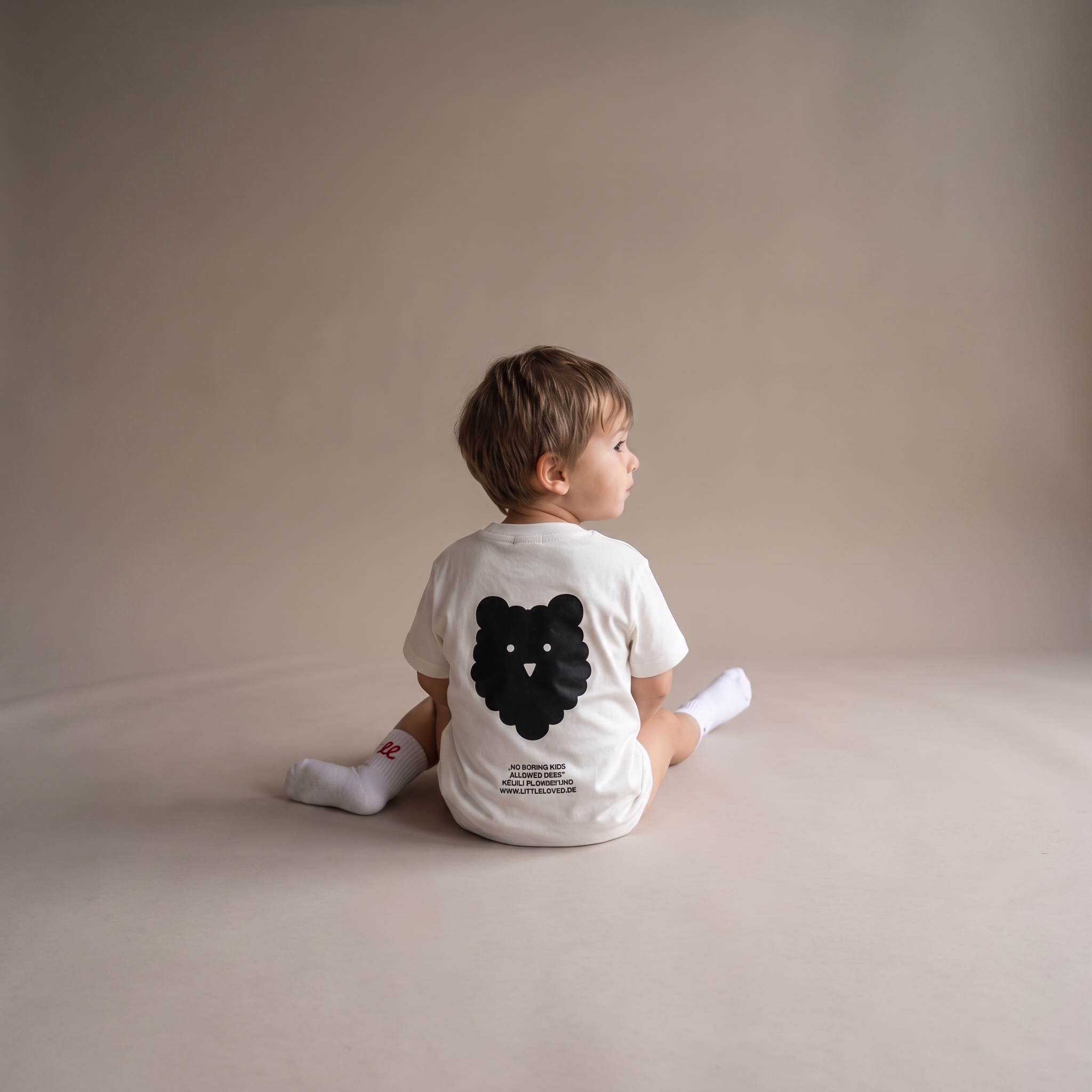NO BORING KIDS ALLOWED HERE. – getragen (Baby)