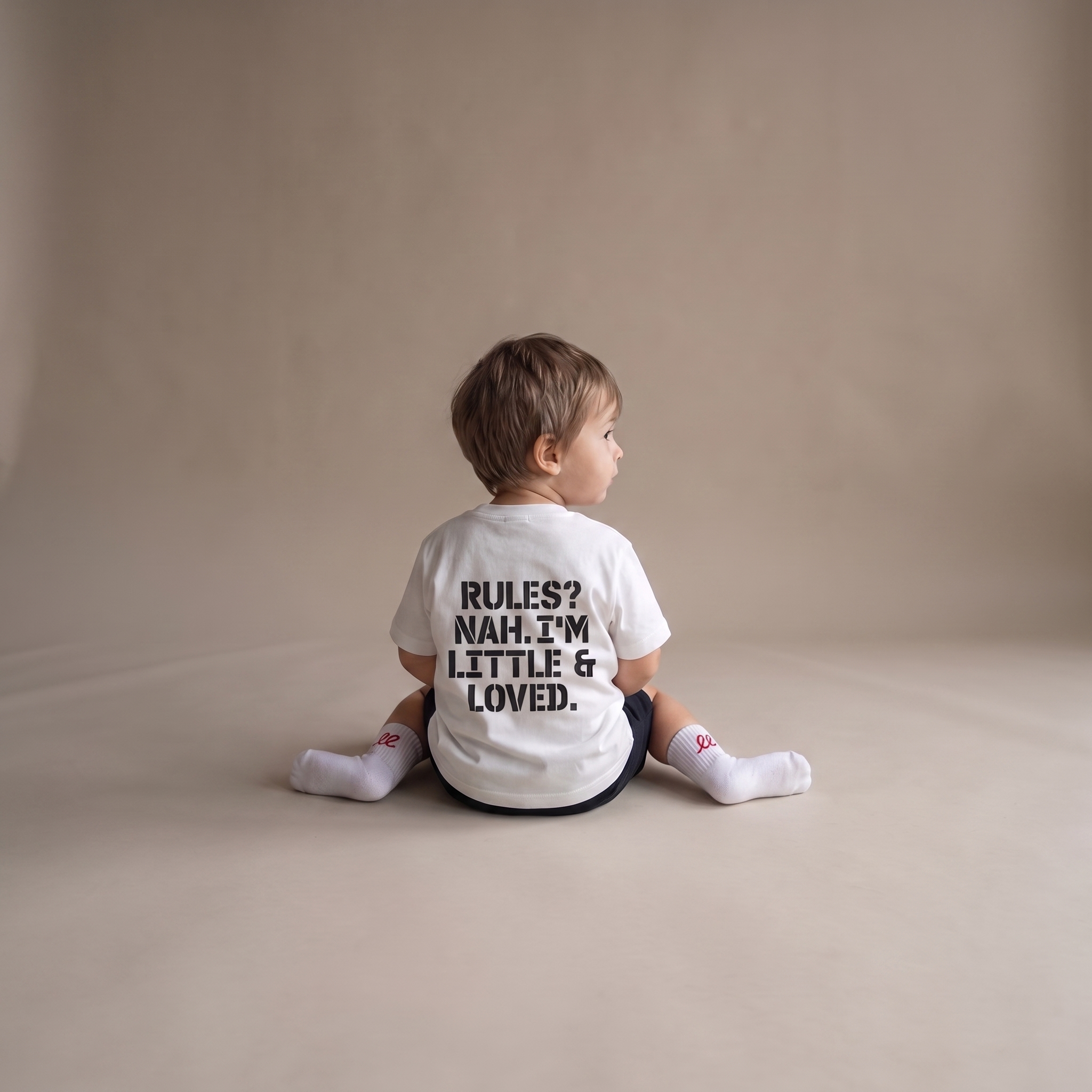 RULES? NAH. I'M LITTLE & LOVED. – getragen (Baby)