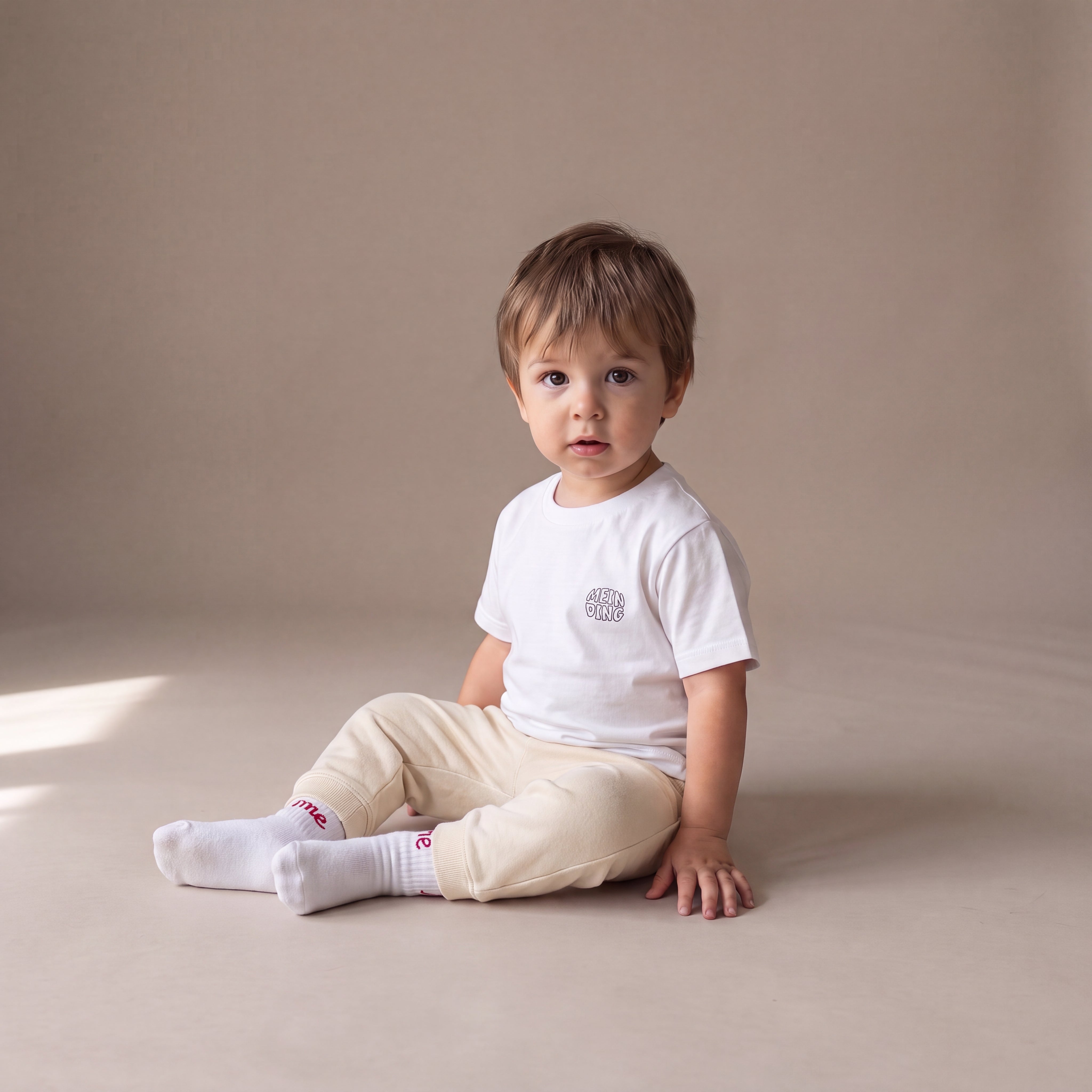 Mein Ding – Set mit Off-White-Jogginghose (Baby)
