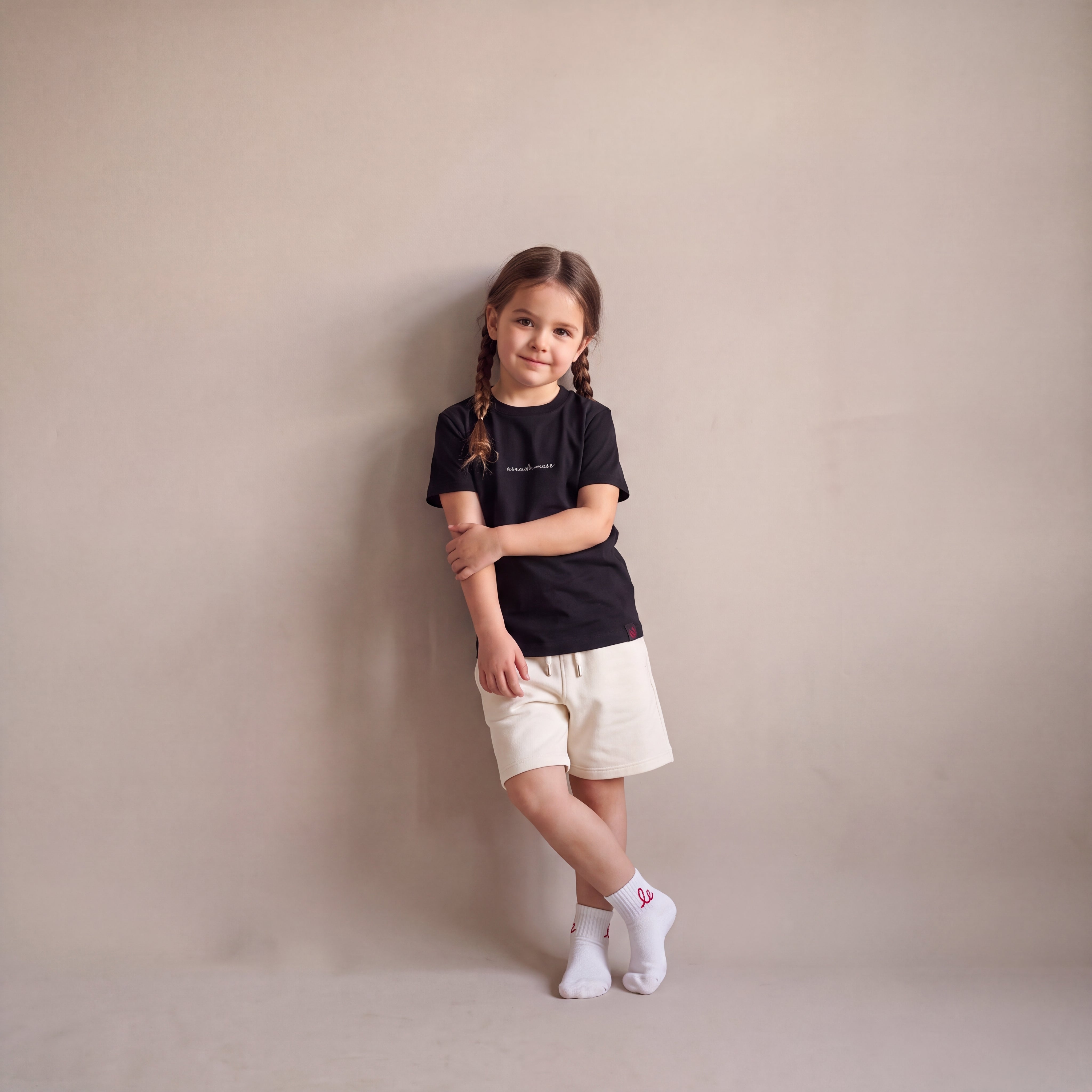 Wundernase – Set mit Off-White-Shorts (Kind)