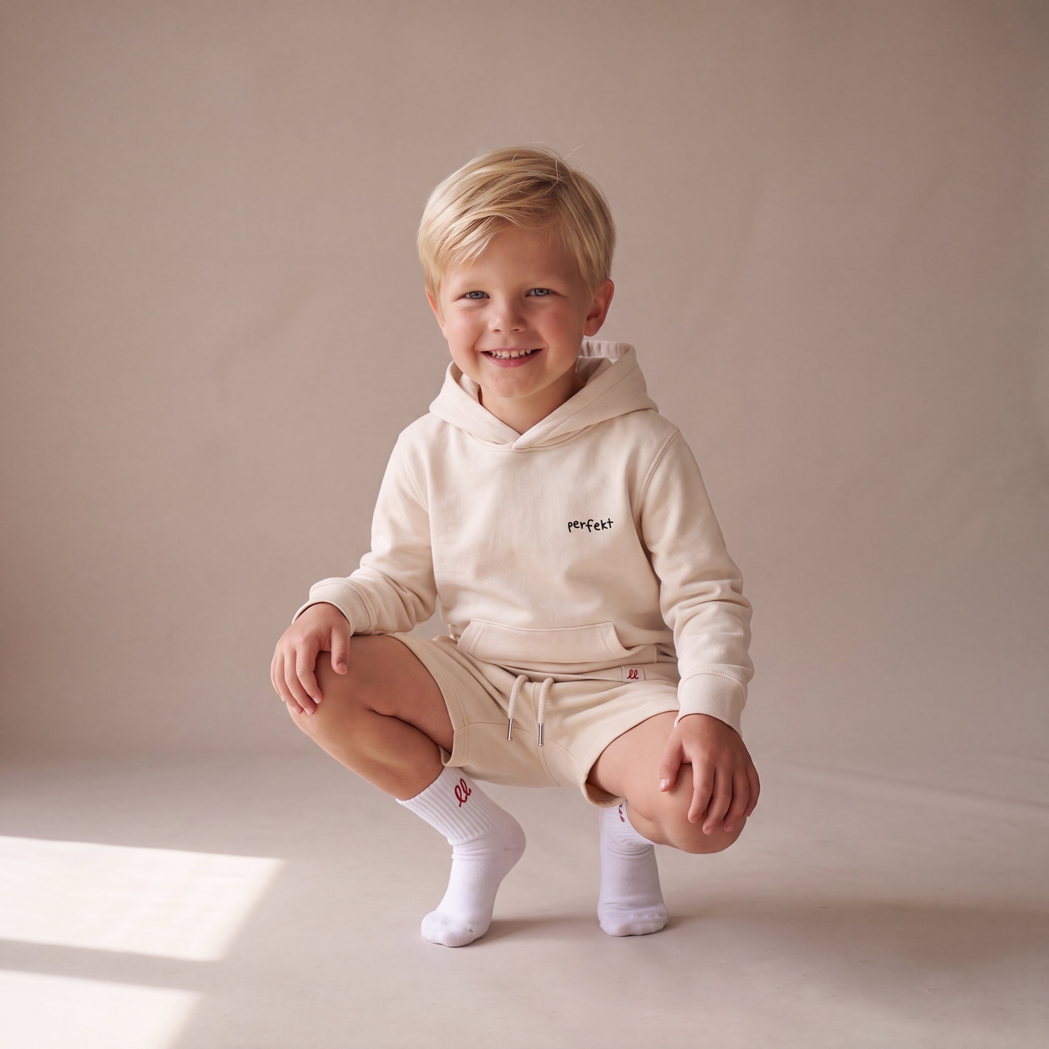 Perfekt, so wie du bist – Hoodie – getragen (Kind)