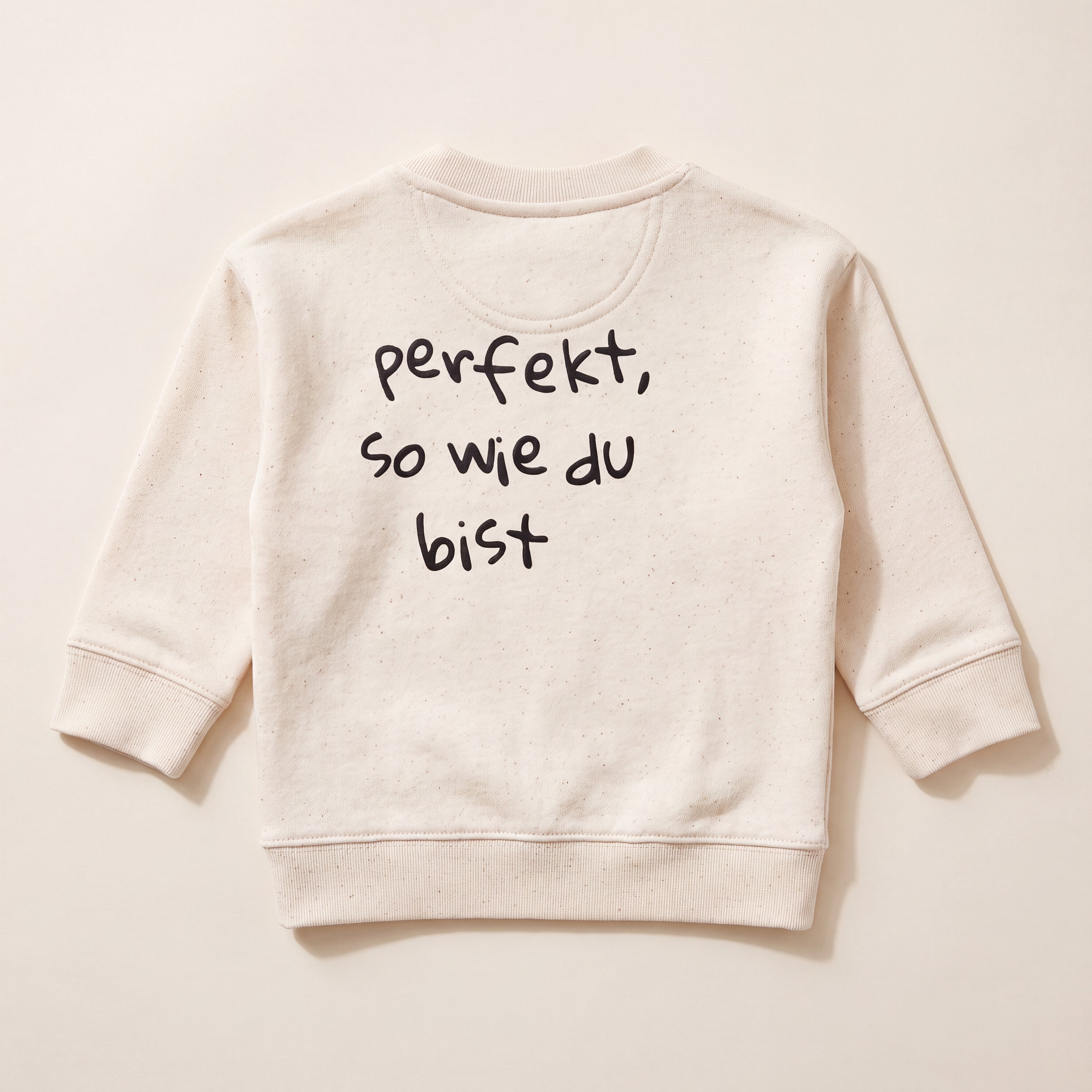 Perfekt, so wie du bist – Sweatshirt – Packshot Baby Rücken (off-white)