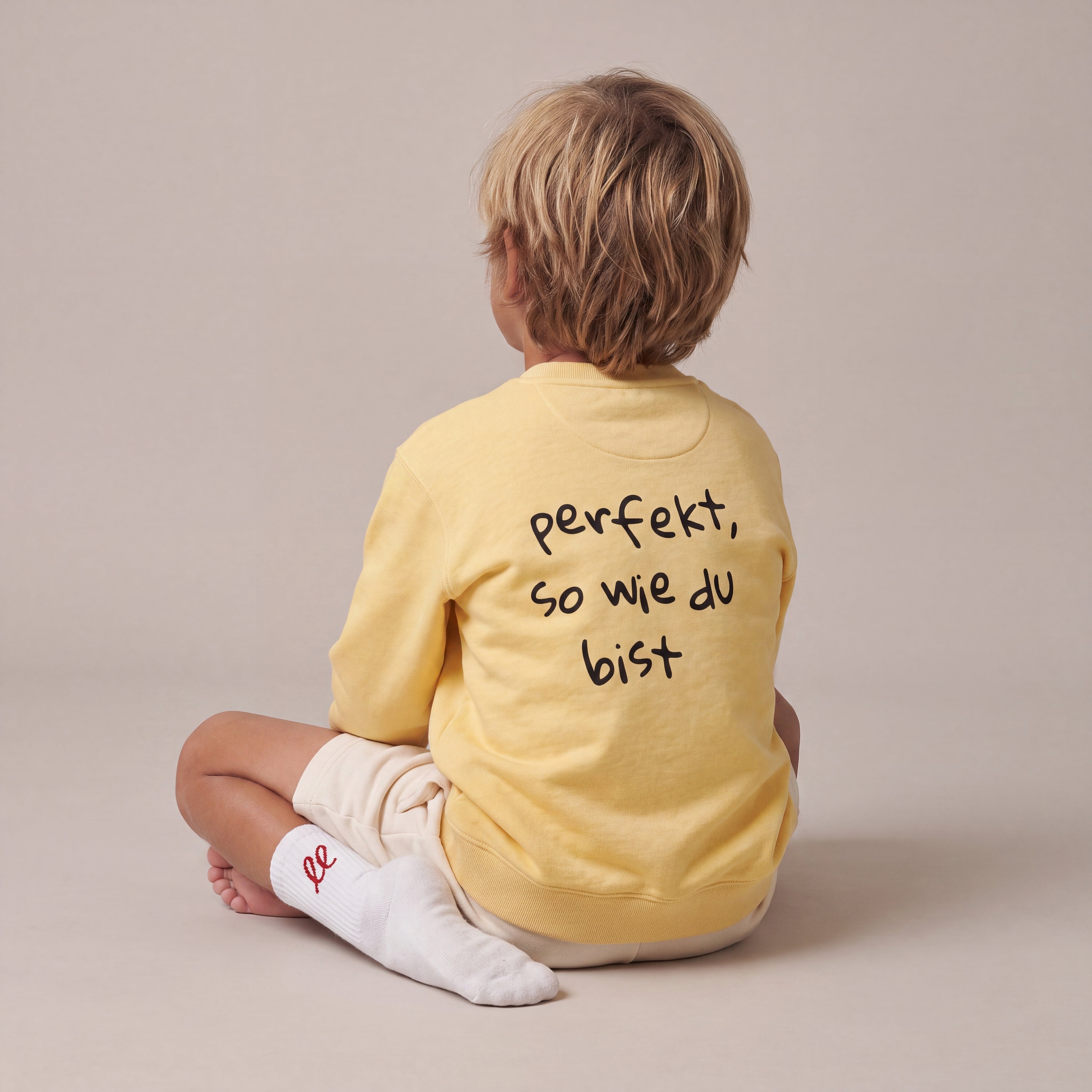 Perfekt, so wie du bist – Sweatshirt – getragen (Kind)