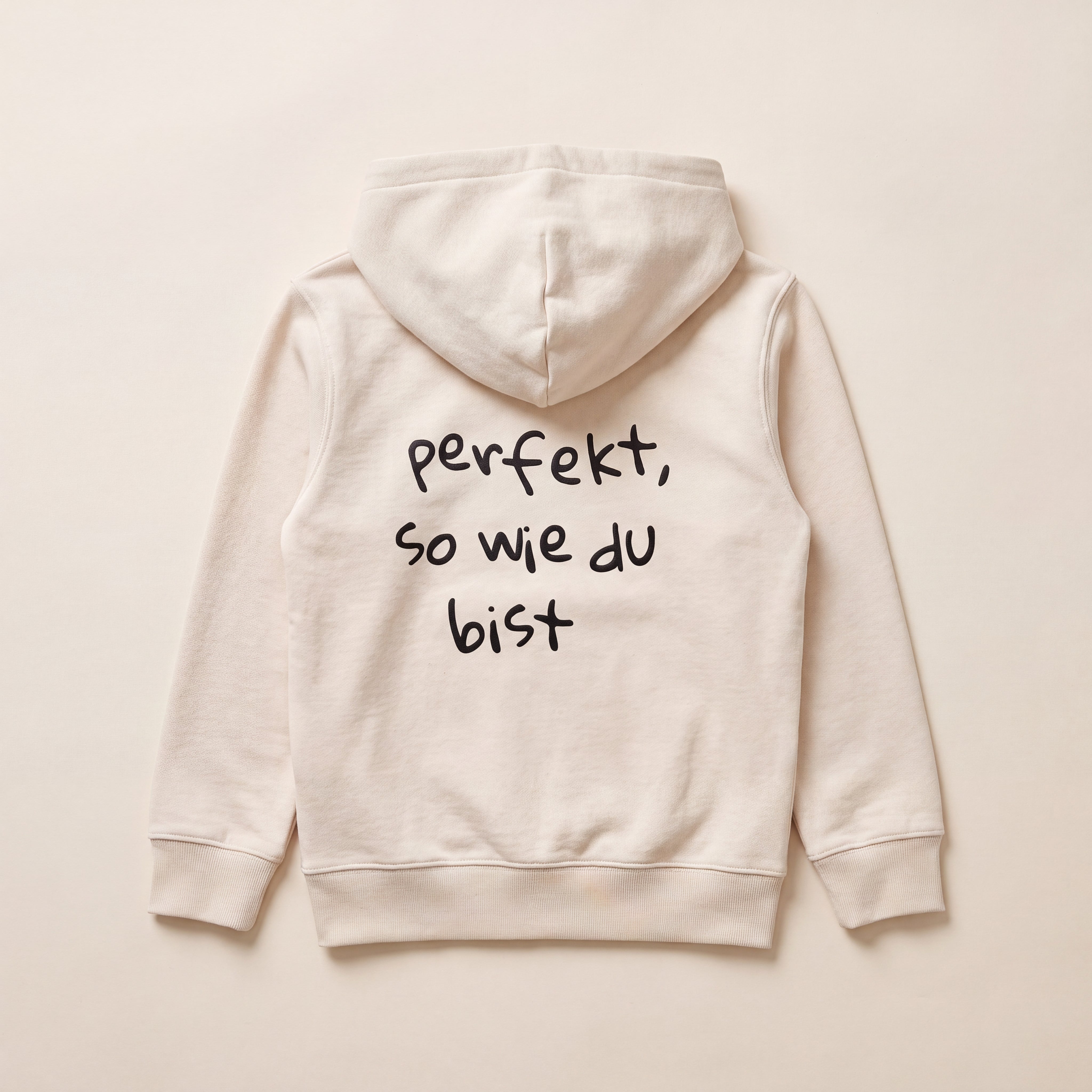 Perfekt, so wie du bist – Zip-Hoodie – Packshot Rücken (off-white)