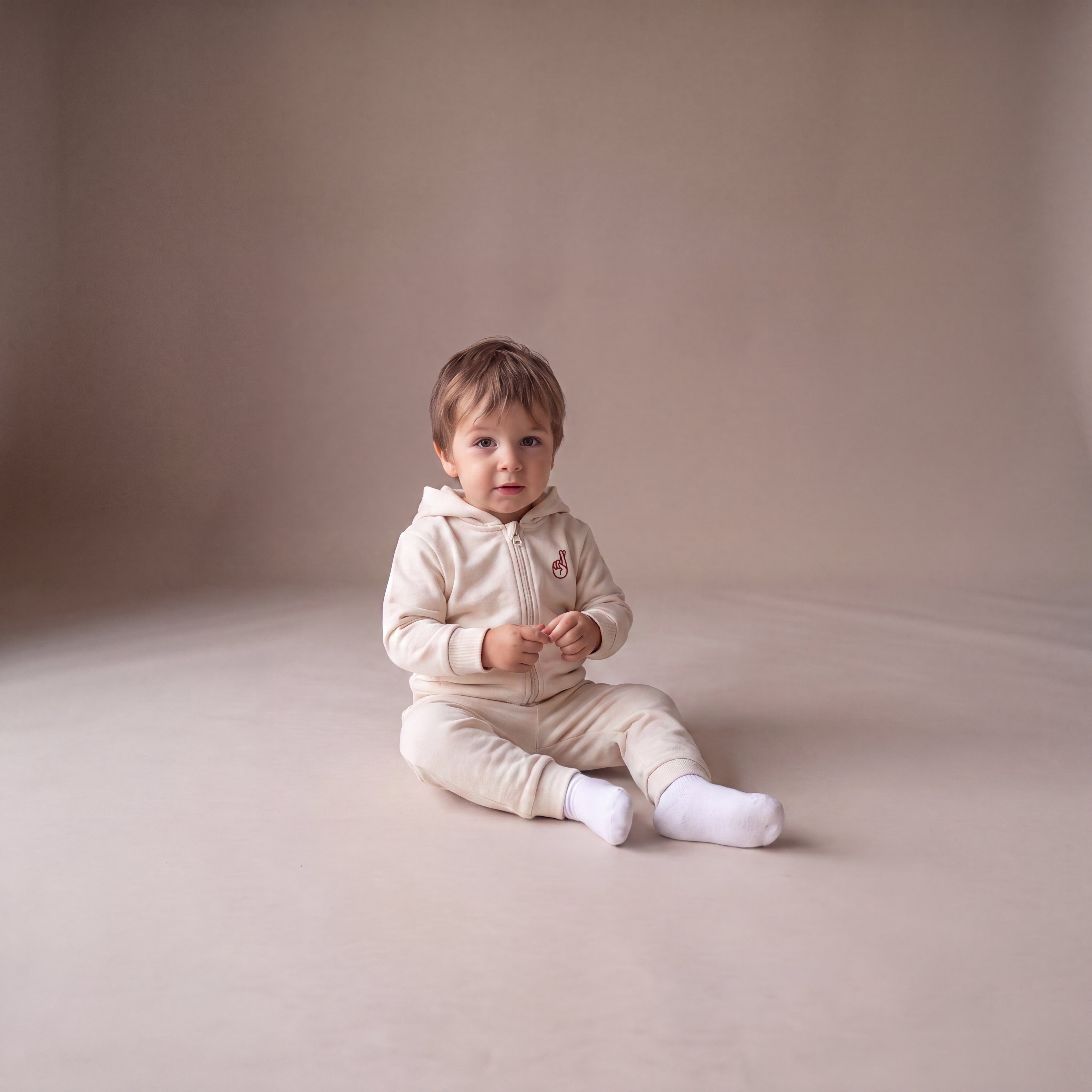 Local Troublemaker – Zip-Hoodie – getragen (Baby)